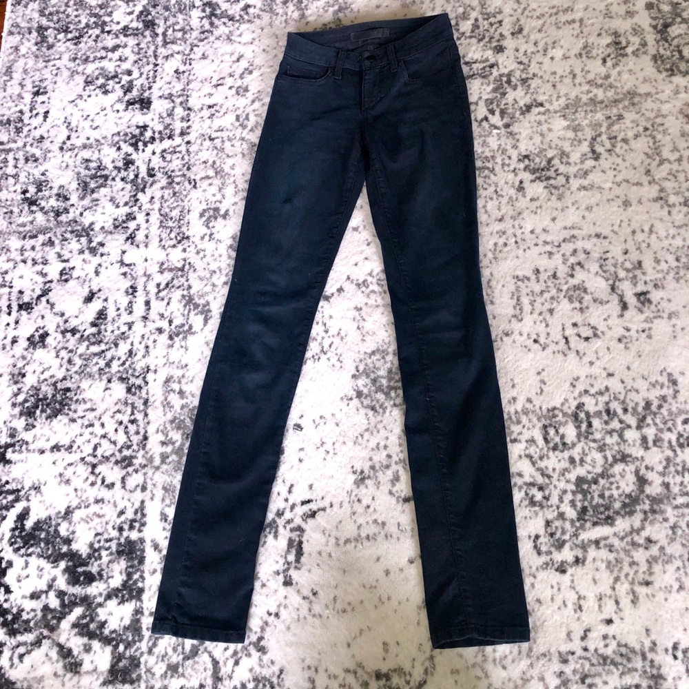 Joe’s Jeans dark wash curvy skinny stretchy jeans